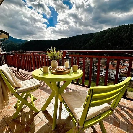 Panoramic Cozy Apartment
